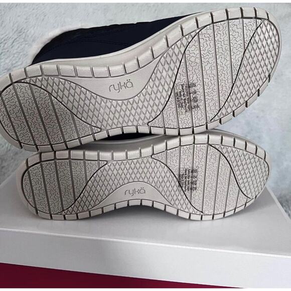 Ryka Womens Size 7 M Blue Snow Bound Water Repellent Faux Fur Winter Boots NIB - Picture 4 of 7